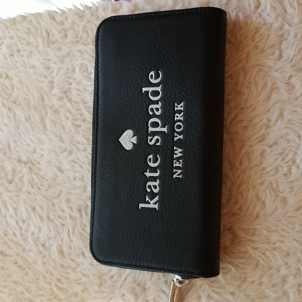NWT Kate Spade Wallet